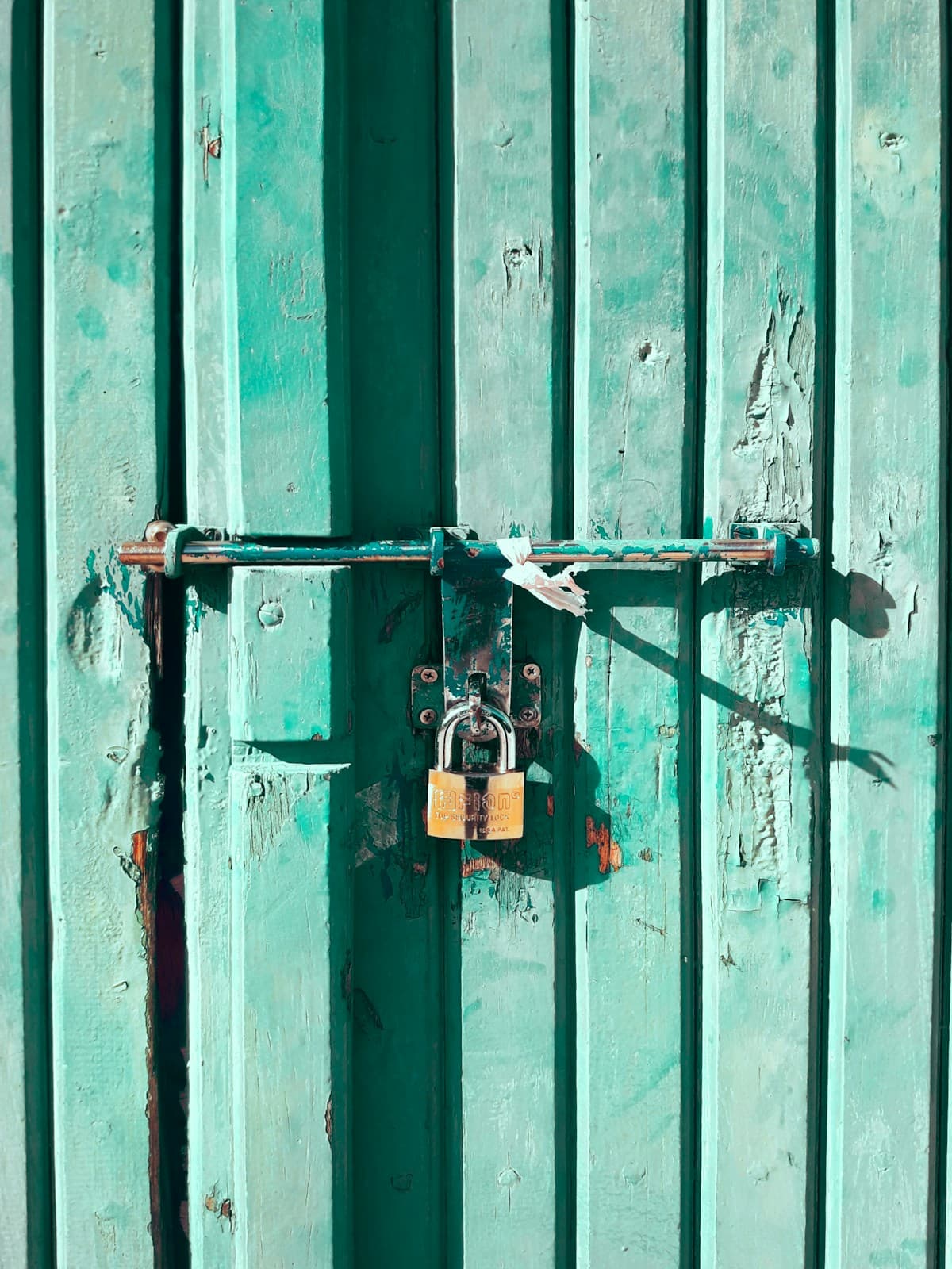 Locks & Hinges