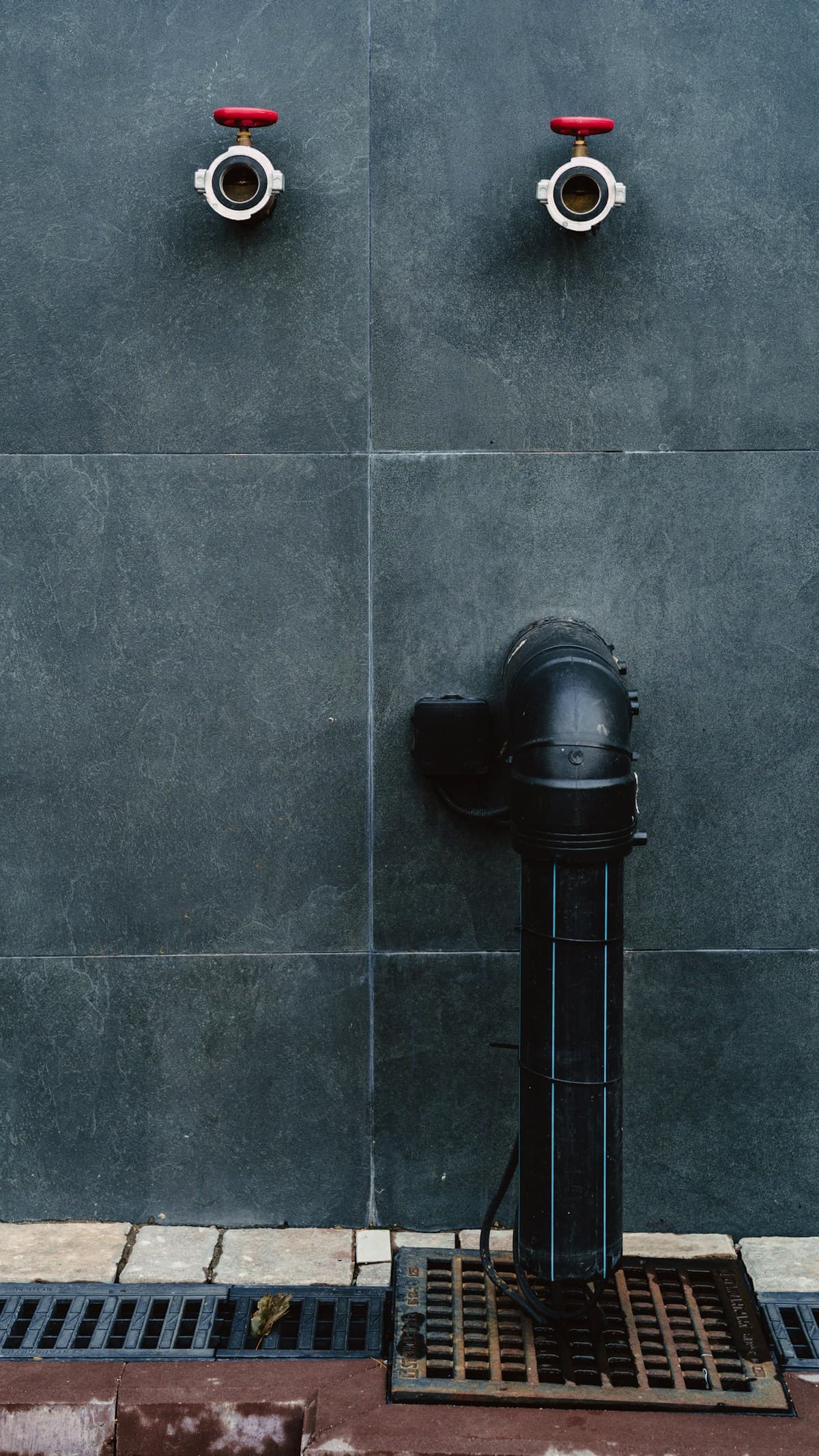 Valves & Traps
