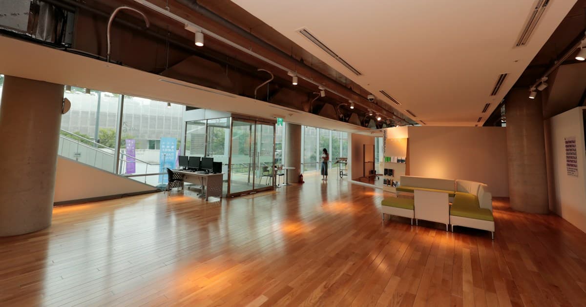 PVC & Vinyl Flooring